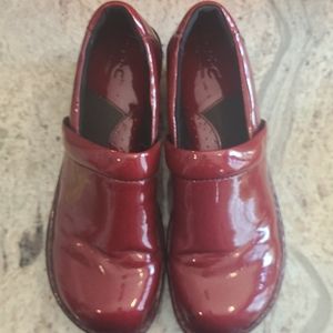 Born Concept (boc) red clogs